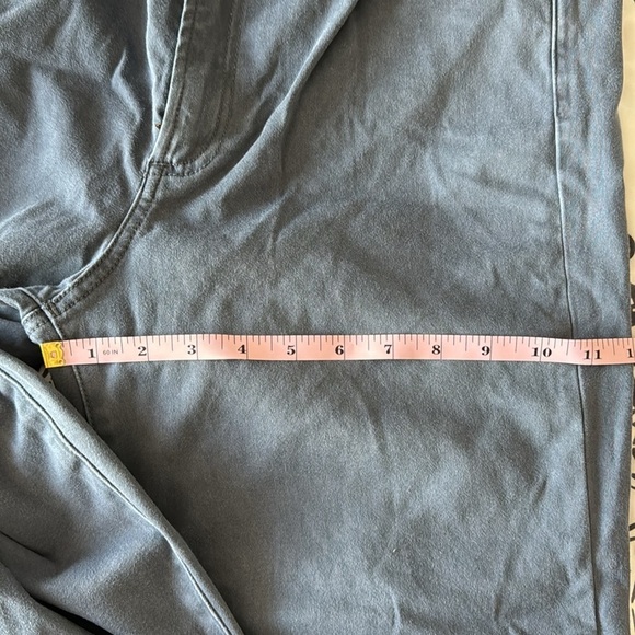 Gap high rise skinny size 33. Like new, blue/grey. Some stretch. - Picture 7 of 7